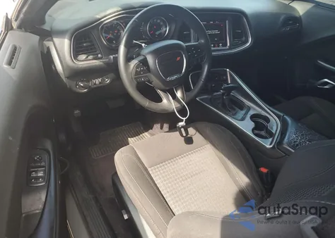 2018 Dodge Challenger Sxt из США, поврежденный, VIN 2C3CDZAG3JH229565